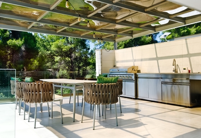 alessandra gallery | Outdoor | Image ID: 825992