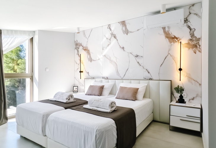 Room: 4 | Bedroom